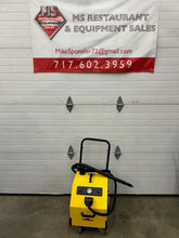 Load image into Gallery viewer, Vapamore MR-1000 Forza Commercial Steam Cleaner 2.1 Gallons FULLY REFURBISHED