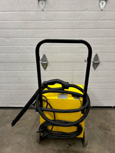 Load image into Gallery viewer, Vapamore MR-1000 Forza Commercial Steam Cleaner 2.1 Gallons FULLY REFURBISHED