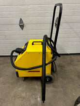 Load image into Gallery viewer, Vapamore MR-1000 Forza Commercial Steam Cleaner 2.1 Gallons FULLY REFURBISHED