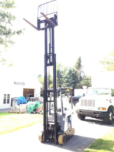 Crown RC 5530-30 Forklift Stand Up 24V Elec. Serviced Tested & Working