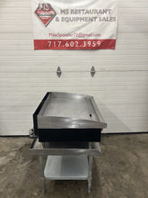 Load image into Gallery viewer, Star MFG 636TF 36” Gas Griddle W/ Thermostat Controls 1” Steel Plate Refurbished