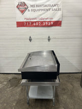 Load image into Gallery viewer, Star MFG 636TF 36” Gas Griddle W/ Thermostat Controls 1” Steel Plate Refurbished