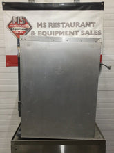 Load image into Gallery viewer, Metro C515-CFC-4 1/2 Height Non Insulated Mobile Heated Cabinet W/ (8) Pan Cap.