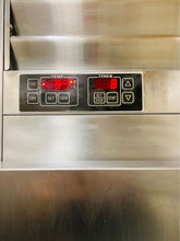 Load image into Gallery viewer, Traulsen 1 Door Roll In Rack Pizza Dough Proofer Warmer RPP132L-FHS