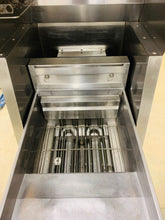 Load image into Gallery viewer, Pitco PH SEF184-S 60lb Electric Deep Fryer &amp; Giles FSH-2-PH Combo