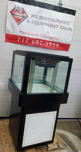 Load image into Gallery viewer, Marineland ML-22SS Lobster/Live Seafood Display Tank w/ Supplies Tested Working!