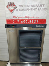Load image into Gallery viewer, Scotsman F1522A-32A Flake Ice Maker 157#’s /day Air Cooled 208v Works!