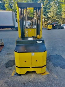 Yale OS030EF Counter Balance Order Picker (Only 12 Hrs) W/ Battery & Charger