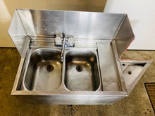 Load image into Gallery viewer, Stainless Steel Double Basin Sink