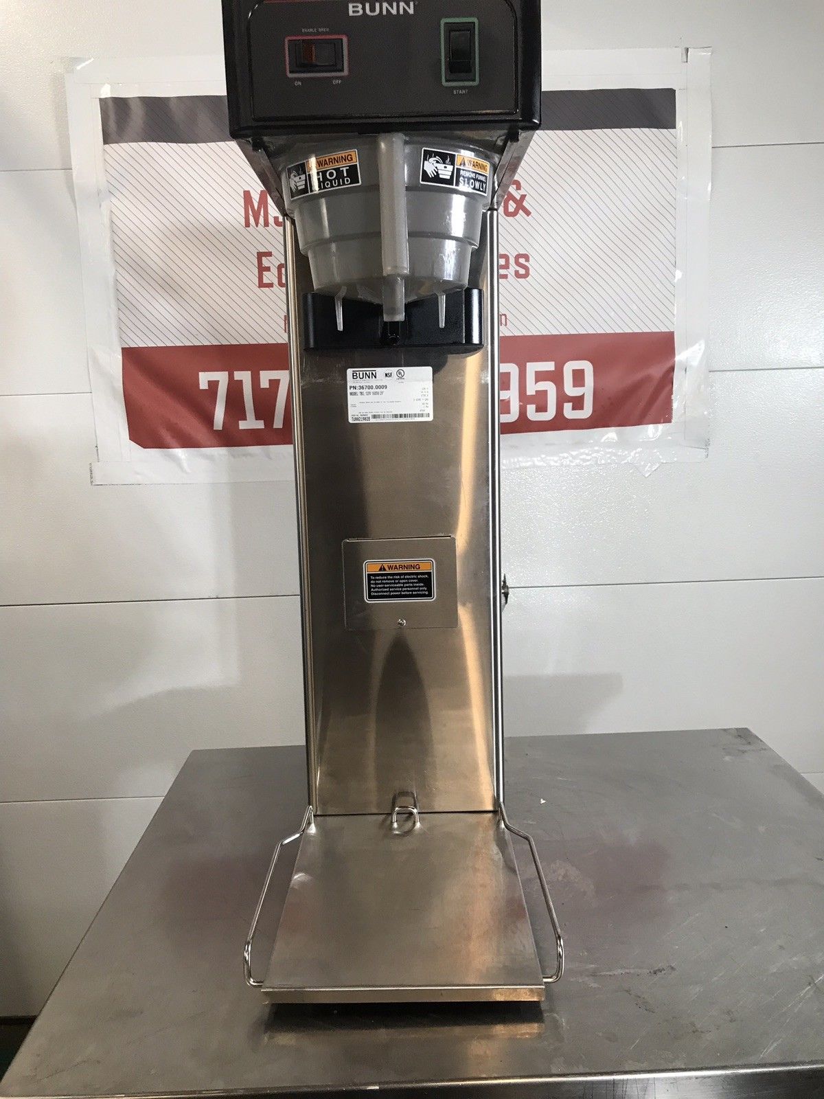 Bunn TB3Q 3 Gallon Commercial Iced Tea Brewer Maker, 120V Tea