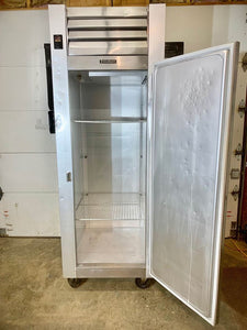 Traulsen G12010 Single Door Freezer w/ 2 Shelves. Tested & Working!